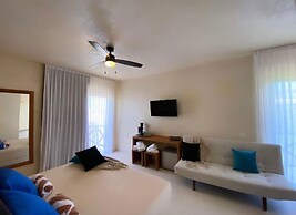 SUNSTEPS CASA HOLBOX