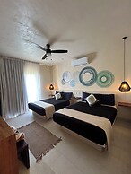 SUNSTEPS CASA HOLBOX