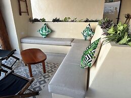 SUNSTEPS CASA HOLBOX