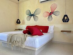 SUNSTEPS CASA HOLBOX