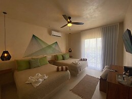 SUNSTEPS CASA HOLBOX