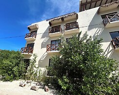 SUNSTEPS CASA HOLBOX