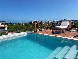 SUNSTEPS CASA HOLBOX