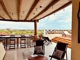 SUNSTEPS CASA HOLBOX