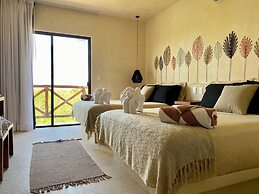 SUNSTEPS CASA HOLBOX