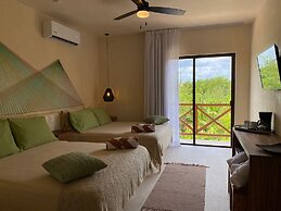 SUNSTEPS CASA HOLBOX