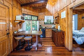 Violeta Homes Monteverde