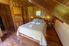 Violeta Homes Monteverde