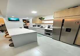 Violeta Homes Monteverde