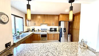 Luxurious Ajijic Home With Breathtaking Views Walk To Everything