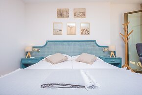 Perleta - Apartment In Cala Rajada. Free Wifi