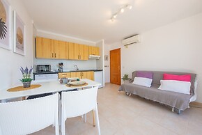 Perleta - Apartment In Cala Rajada. Free Wifi