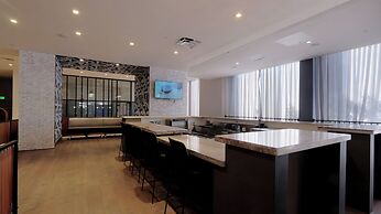 Chase at Baltimore Harbor