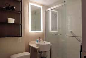 Chase at Baltimore Harbor