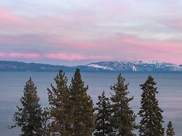 evo Hotel Tahoe City