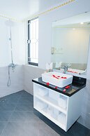 Royal Trau Quy Boutique Hotel