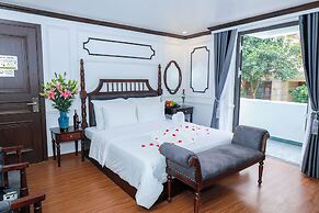 Royal Trau Quy Boutique Hotel