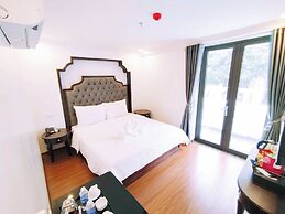 Royal Trau Quy Boutique Hotel
