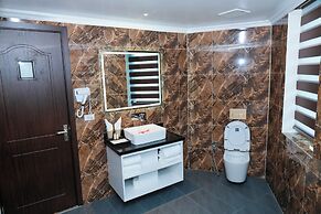 Royal Trau Quy Boutique Hotel