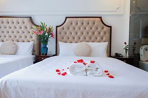 Royal Trau Quy Boutique Hotel
