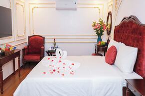 Royal Trau Quy Boutique Hotel