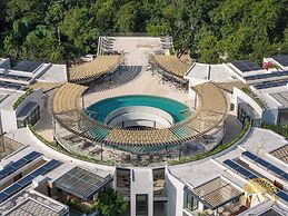 Panoramic 108C 1BR Large Condo La Veleta