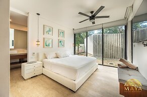 Panoramic 108C 1BR Large Condo La Veleta