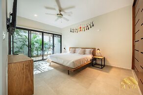 Selvaterra 102 Lux 2BR  Condo Aldea Zama