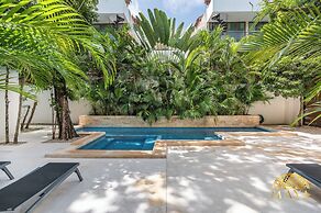 Selvaterra 201 Lux 2BR Condo Aldea Zama