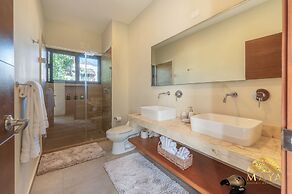 Selvaterra 201 Lux 2BR Condo Aldea Zama
