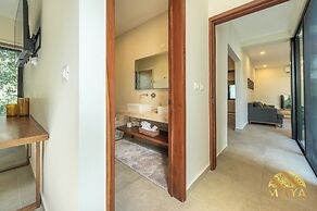 Selvaterra 201 Lux 2BR Condo Aldea Zama