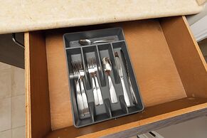 Palms at Waikiki by Tropical Escapes