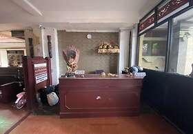 Hotel Candra Adigraha