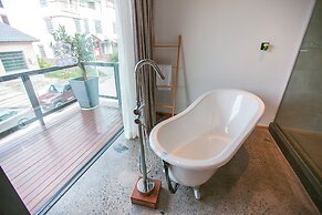 Zhangjiajie XMAN Tianmen Resort