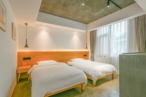 Zhangjiajie XMAN Tianmen Resort