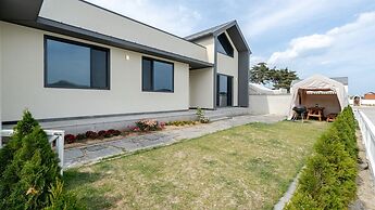 Gangreung Pyeonanhanga Pension