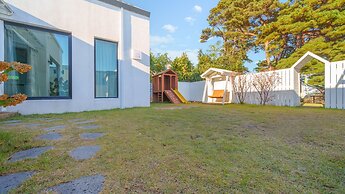 Gangreung Pyeonanhanga Pension