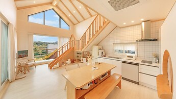 Gangreung Pyeonanhanga Pension