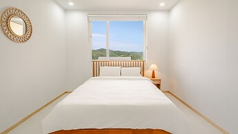 Gangreung Pyeonanhanga Pension