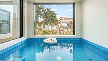 Gangreung Pyeonanhanga Pension