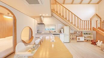 Gangreung Pyeonanhanga Pension