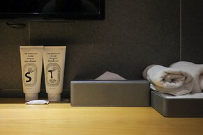 From H Sota Stay Gundae