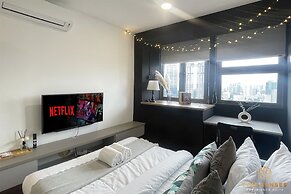 Riveria Premium Kuala Lumpur, Roam