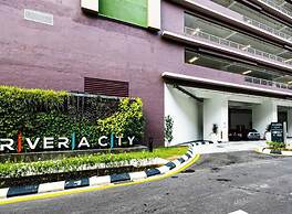 Riveria Premium Kuala Lumpur, Roam