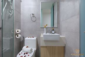 Riveria Premium Kuala Lumpur, Roam