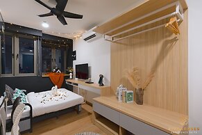 Riveria Premium Kuala Lumpur, Roam