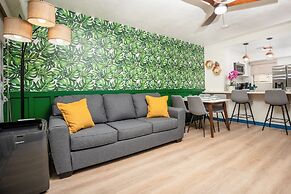 Royal Aloha by Tropical Escapes Realty