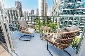 Royal Aloha by Tropical Escapes Realty