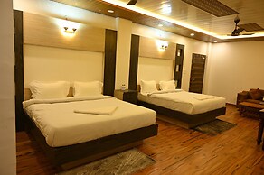 Saffron Inn