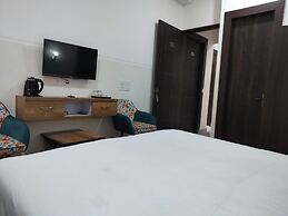 Saffron Inn